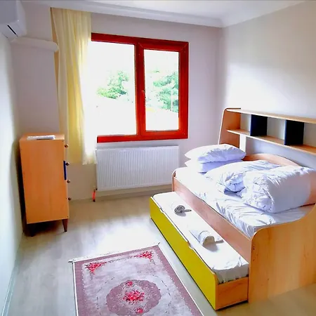 C1b23 شقة دوبلكس عائلية بتراس مطل على البحر والطبيعة في موقع سياحي مميز Apartment Yalova (Yalova)