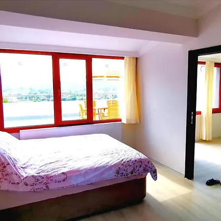 C1b23 شقة دوبلكس عائلية بتراس مطل على البحر والطبيعة في موقع سياحي مميز Apartment
